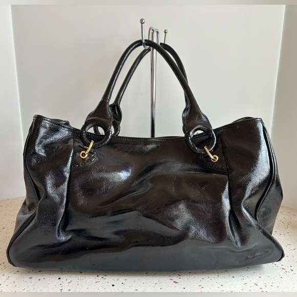 Beverly Feldman Black Patent Leather Large Handbag with Animal Print Interior‎ - Picture 4 of 15